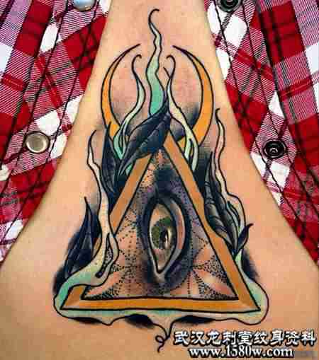 school&nbsp;&nbsp;�ϵ�֮������ͼ